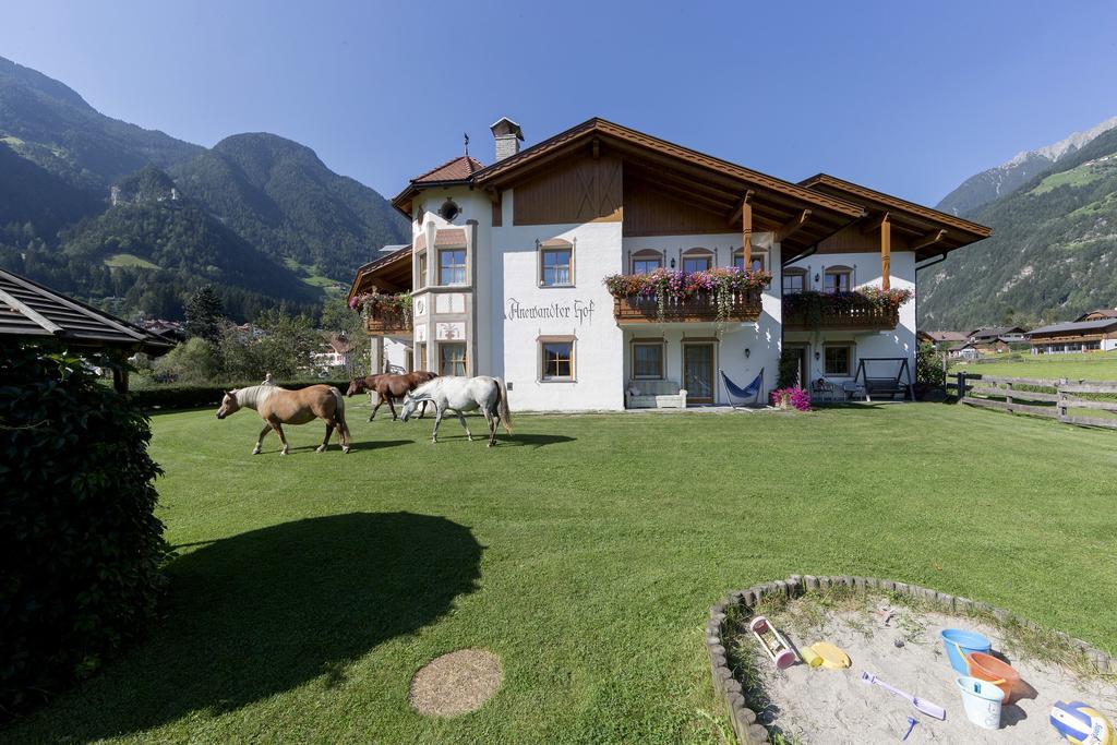 Ferienwohnung Anewandterhof Bruneck Zimmer foto